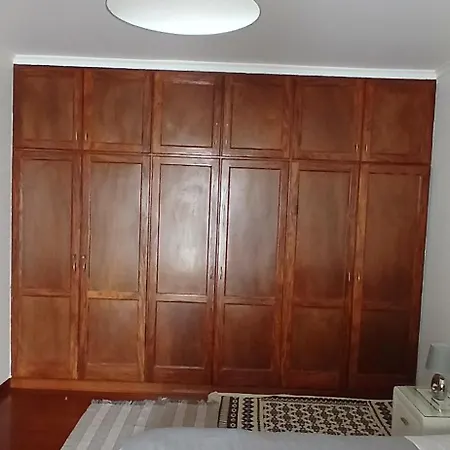 Artist House With View And Shared Kitchen Arco da Calheta (Madeira)