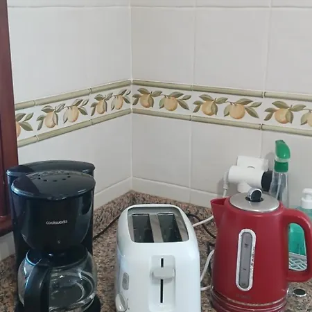 Artist House With View And Shared Kitchen Guest house Arco da Calheta (Madeira)