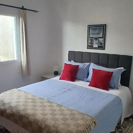 Artist House With View And Shared Kitchen