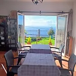 Artist House With View And Shared Kitchen