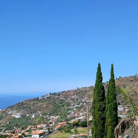 Artist House With View And Shared Kitchen