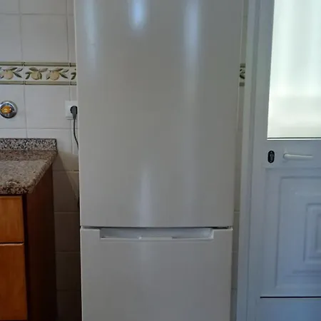 Artist House With View And Shared Kitchen * Arco da Calheta (Madeira)