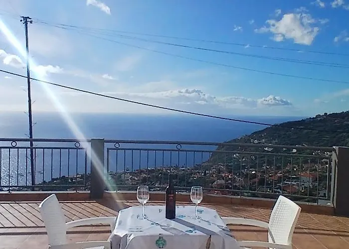 Artist House With View And Shared Kitchen Maison d'hôtes *